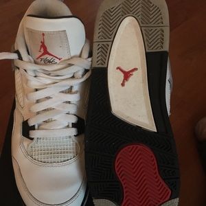 Air Jordan 4 Retro OG